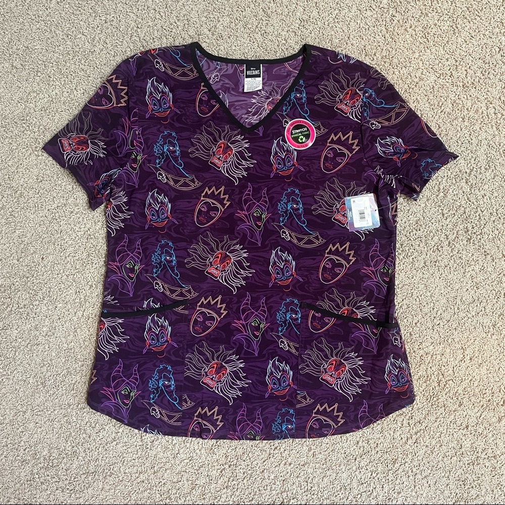 Disney Villains Women's Medical Scrub Top With Pockets NWT Size Large